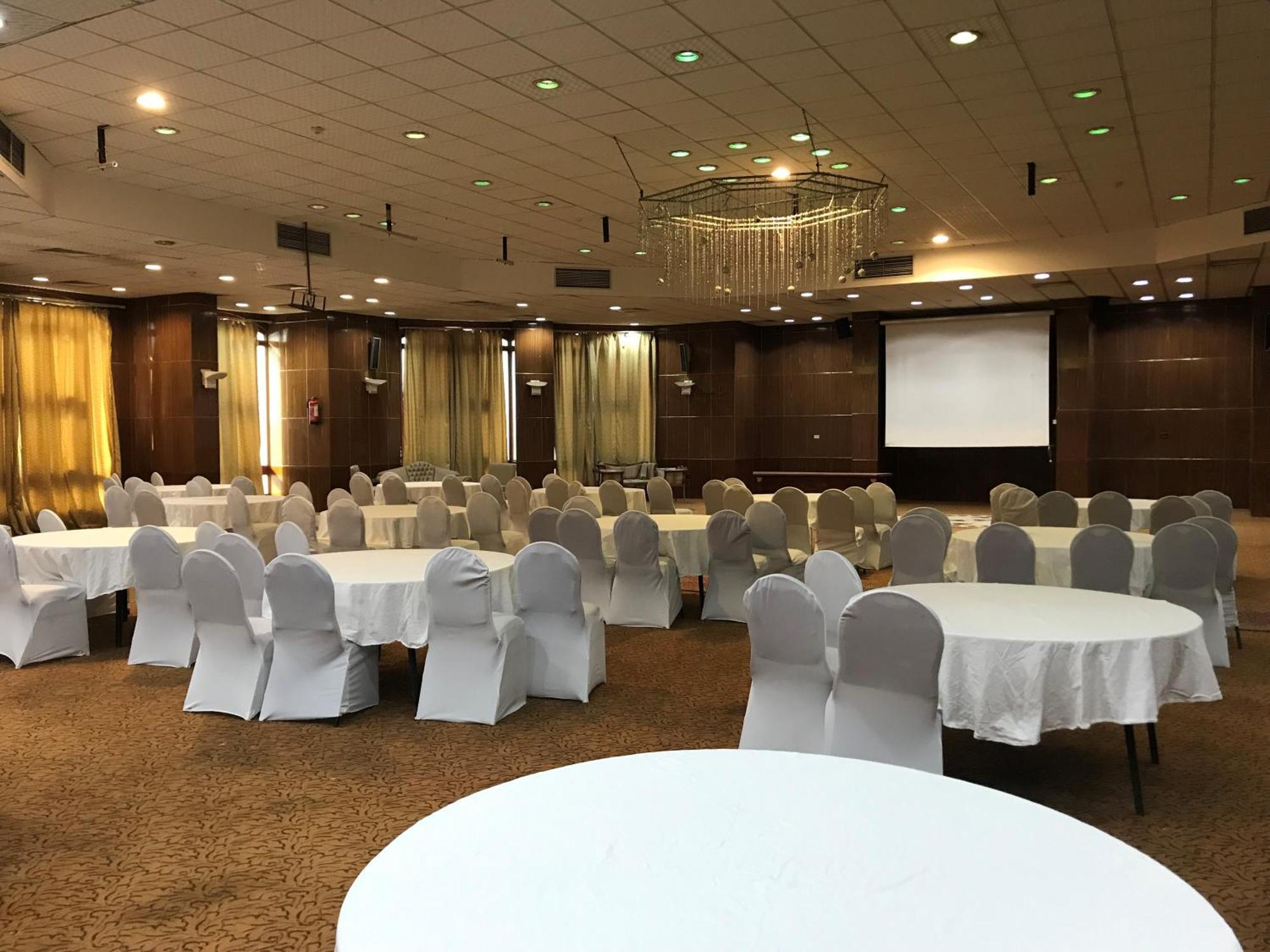 Assiut Cement Hotel Экстерьер фото